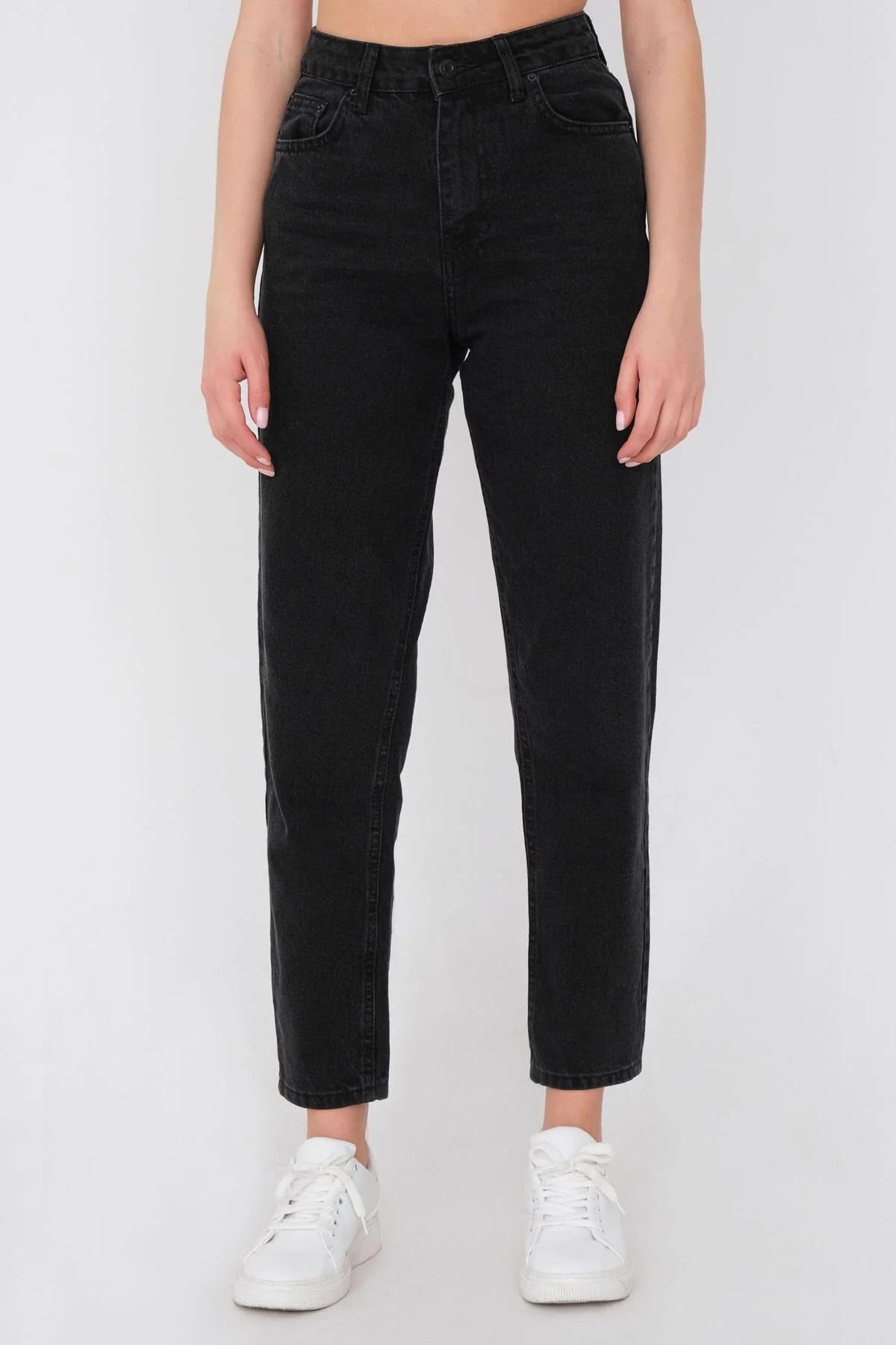 Mom Fit Jeans - Image 31