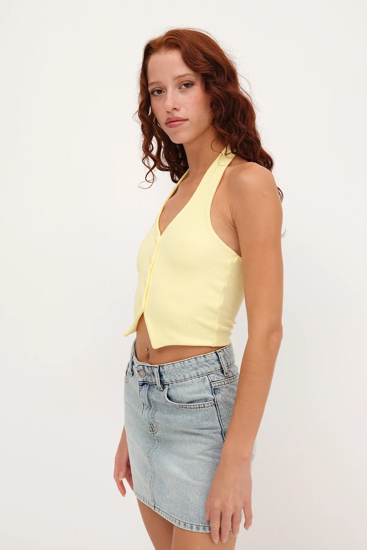 Neck Buttoned Vest - Image 20