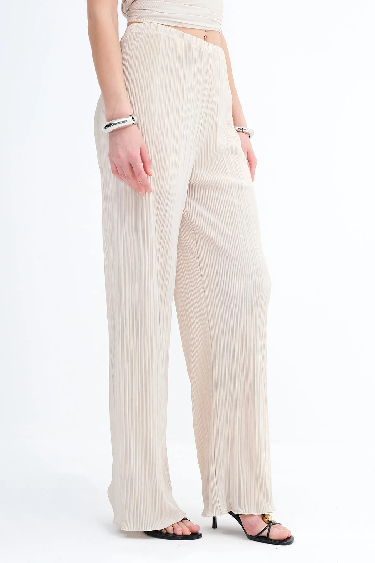 Pleated Wide Leg Pants - Image 8