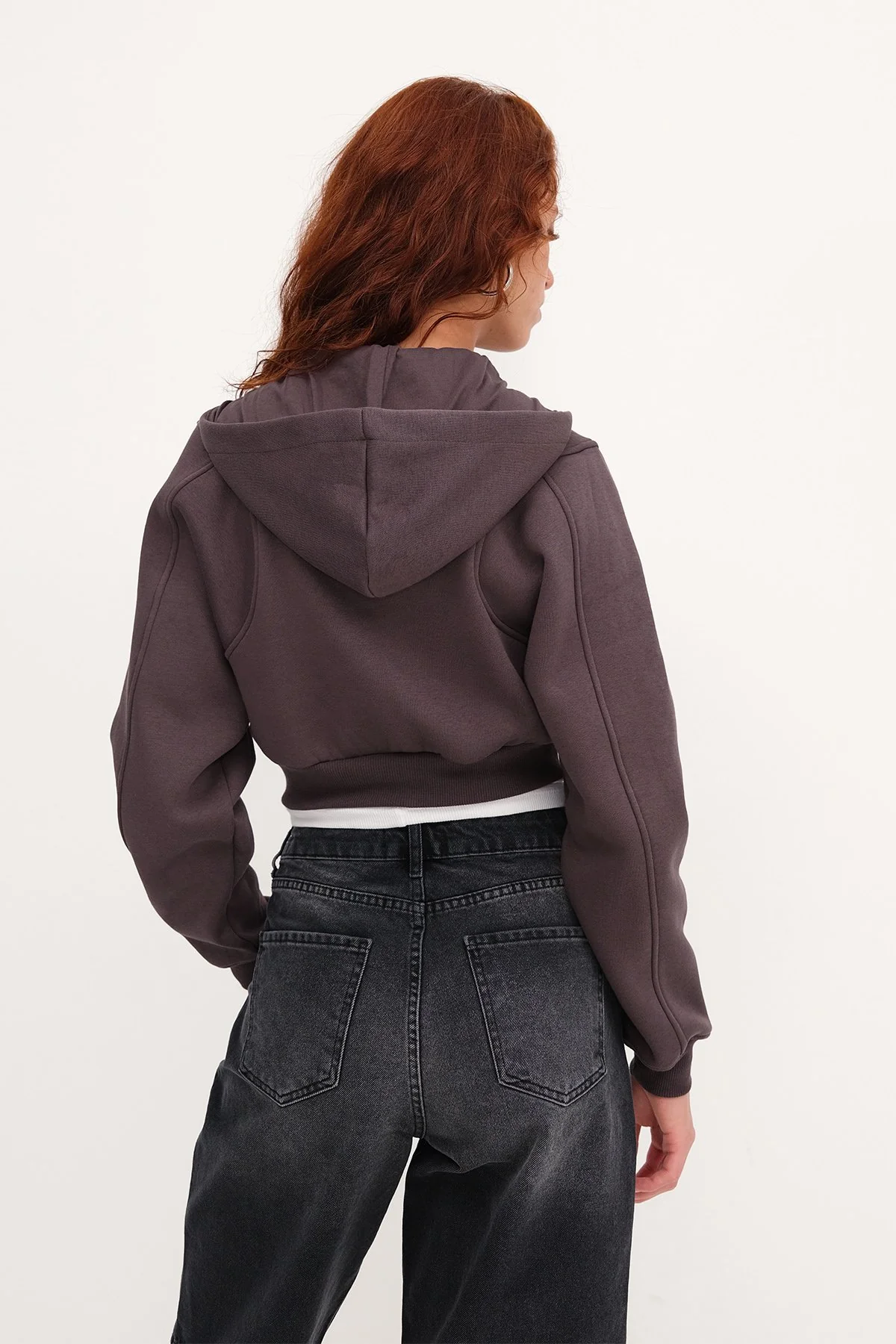 Raised Hooded Crop Sweatshirt - Image 30