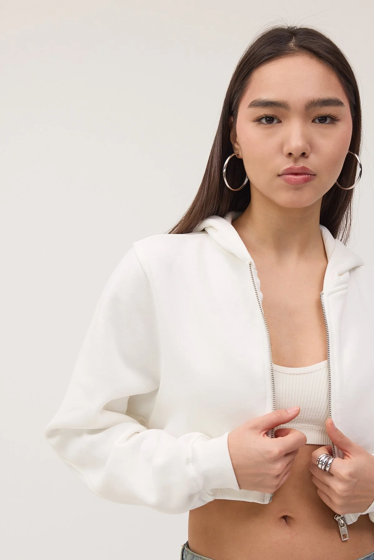 Raised Hooded Crop Sweatshirt - Image 7