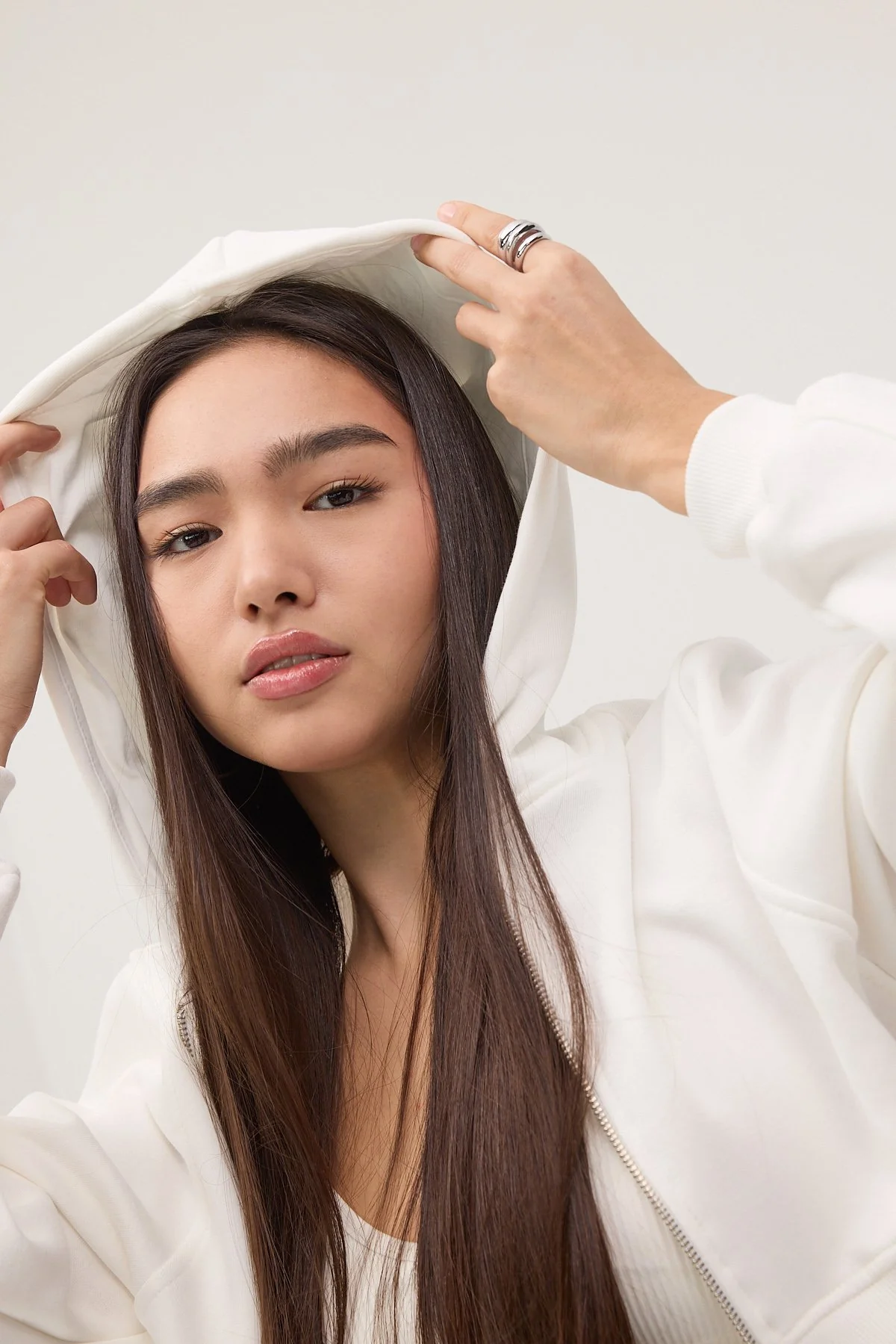 Raised Hooded Crop Sweatshirt - Image 9