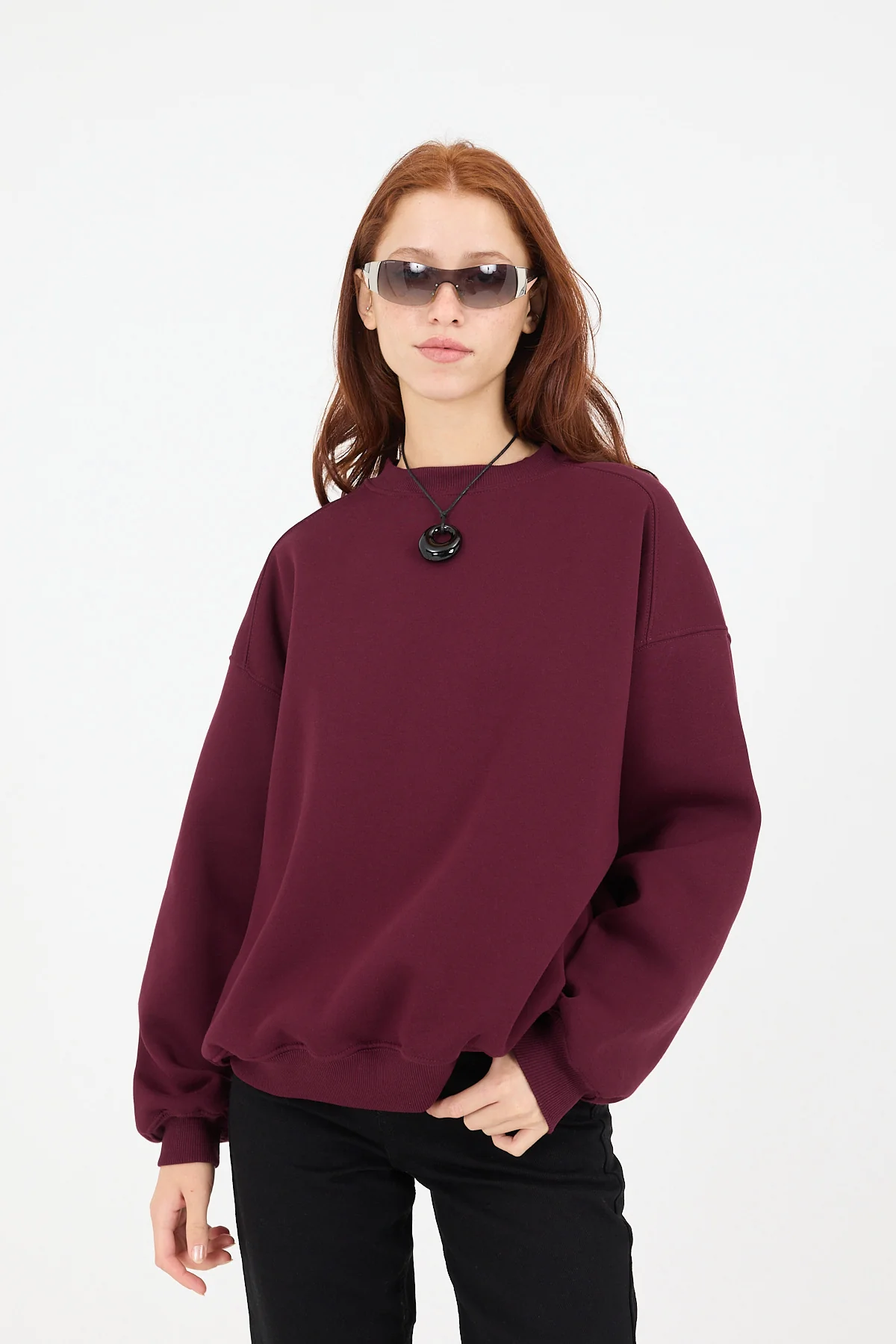 Round Neck Basic Sweatshirt - Image 19