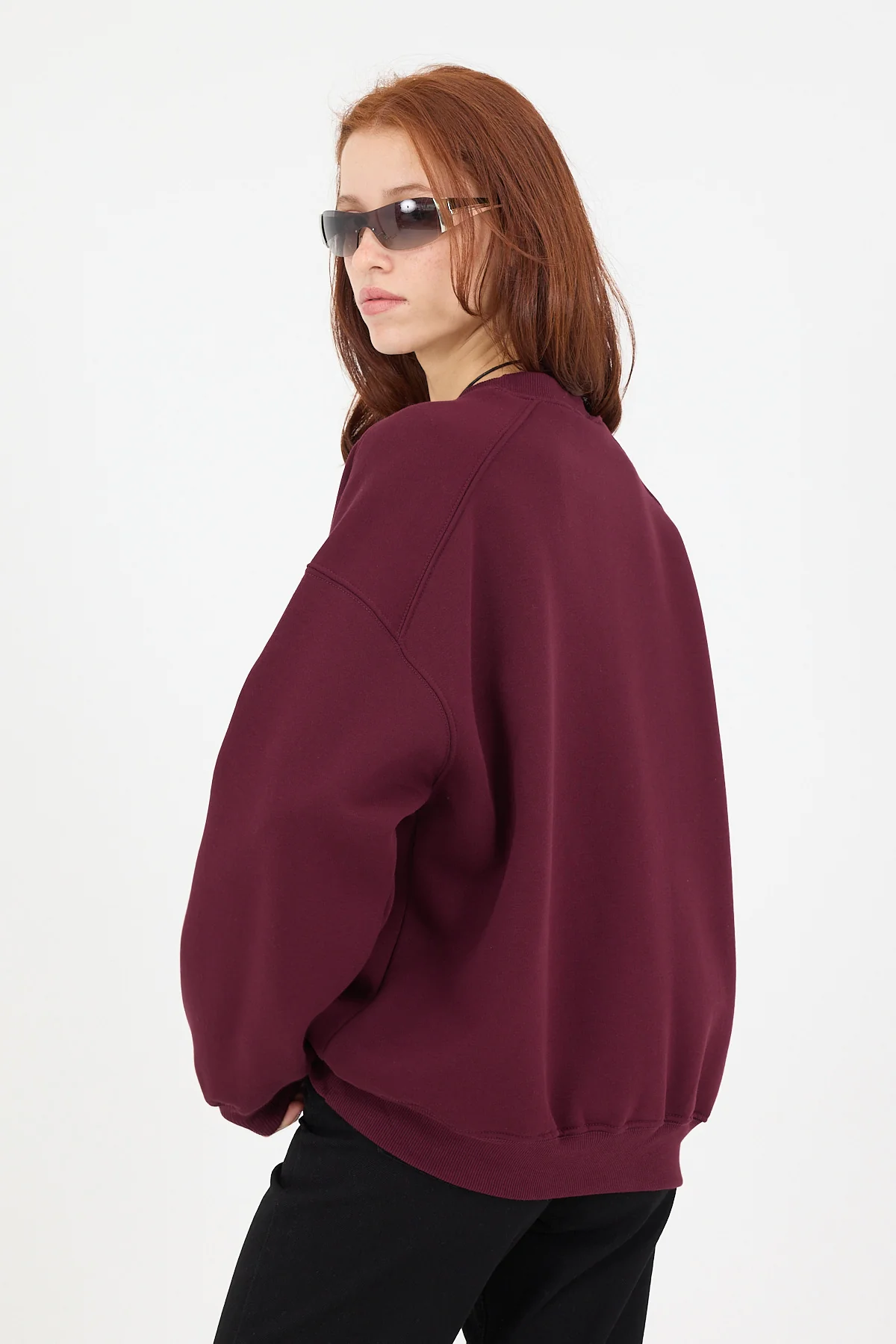 Round Neck Basic Sweatshirt - Image 21