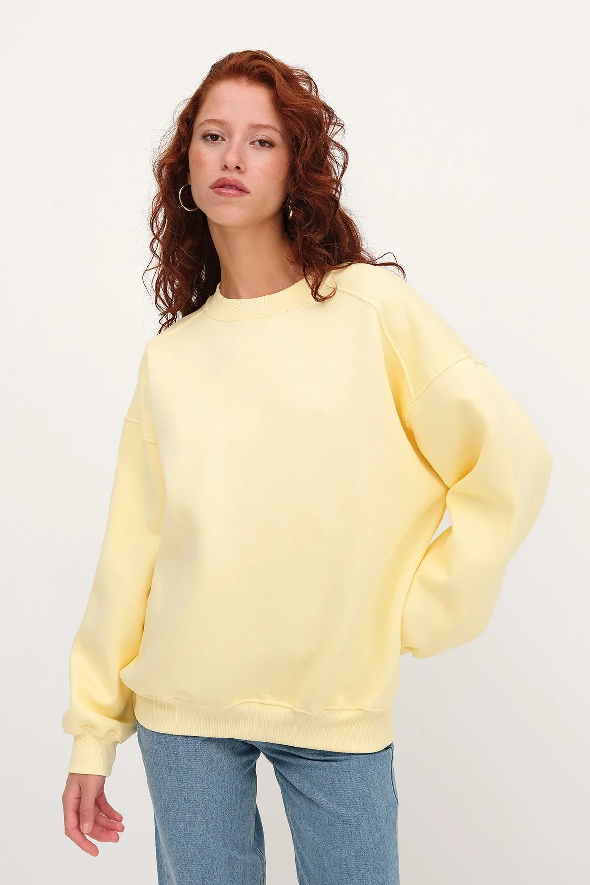 Round Neck Basic Sweatshirt - Image 36