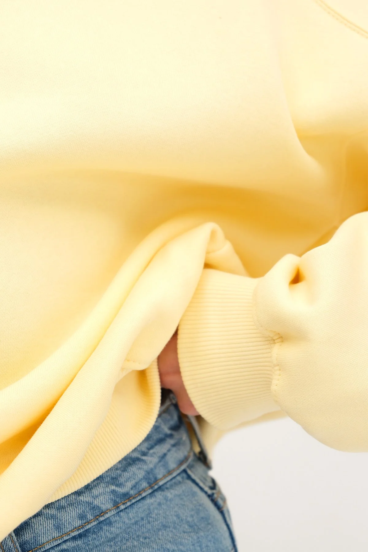 Round Neck Basic Sweatshirt - Image 37