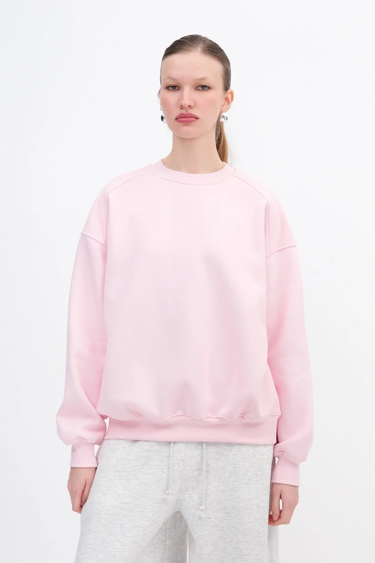 Round Neck Basic Sweatshirt - Image 54