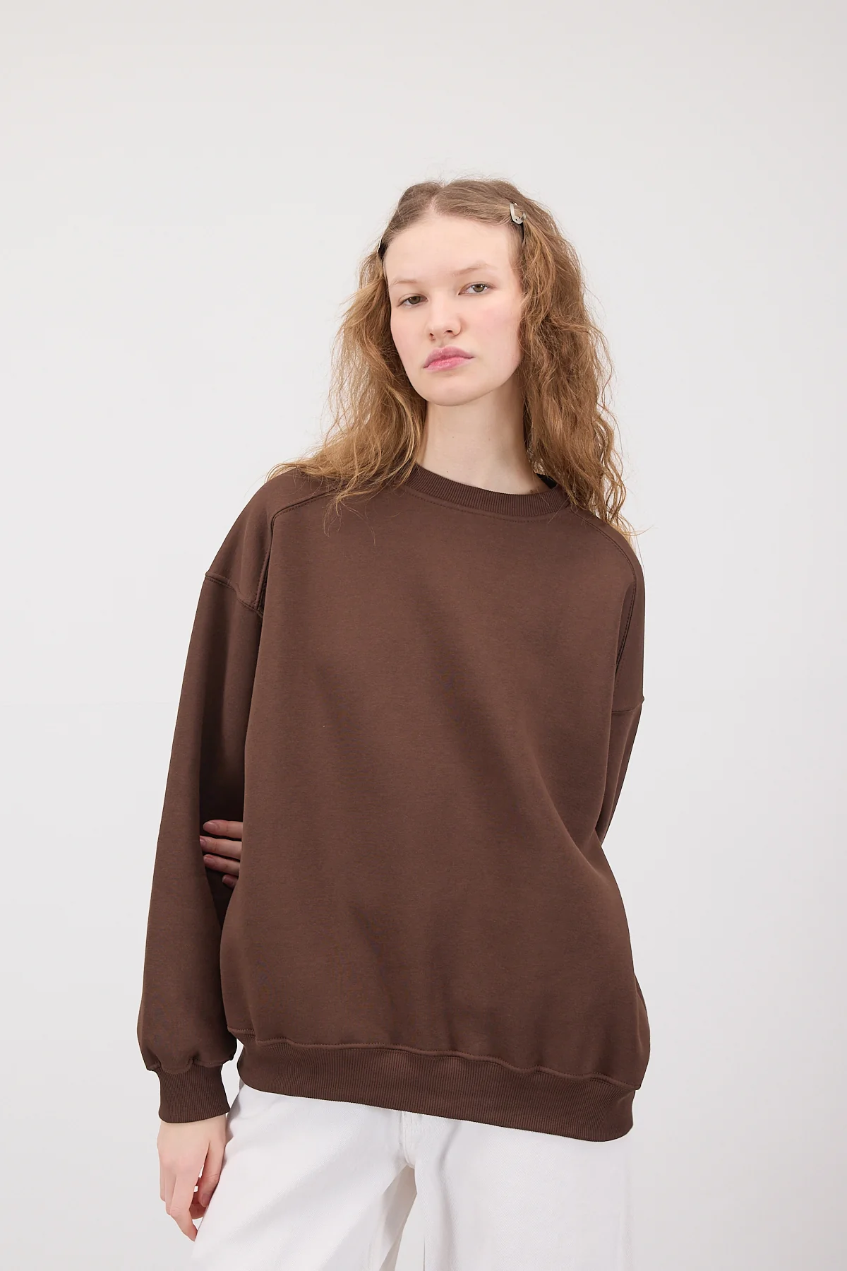 Round Neck Basic Sweatshirt - Image 6