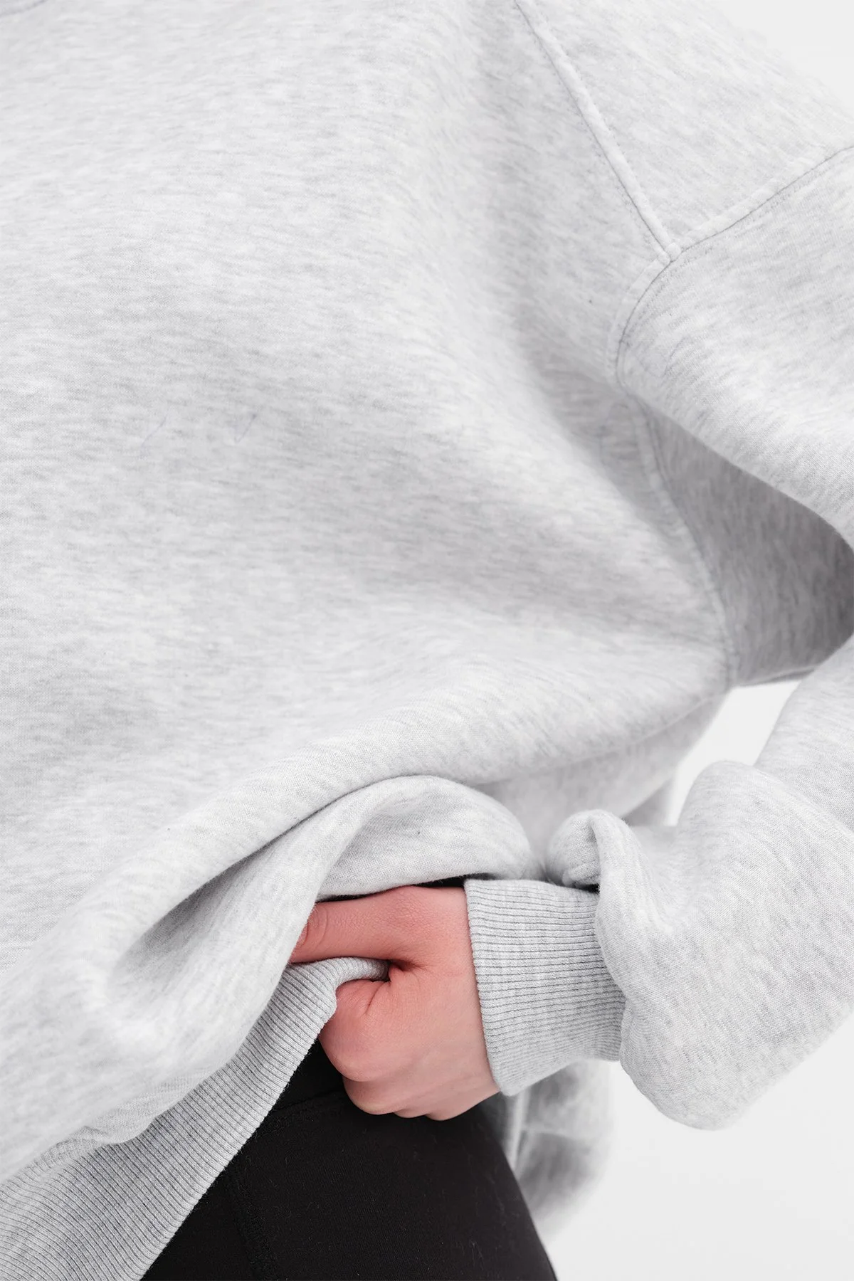 Round Neck Basic Sweatshirt - Image 76