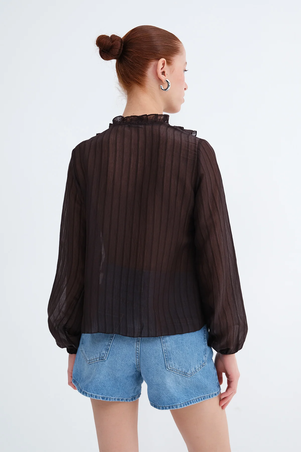 Ruffled Front Buttoned Blouse - Image 11