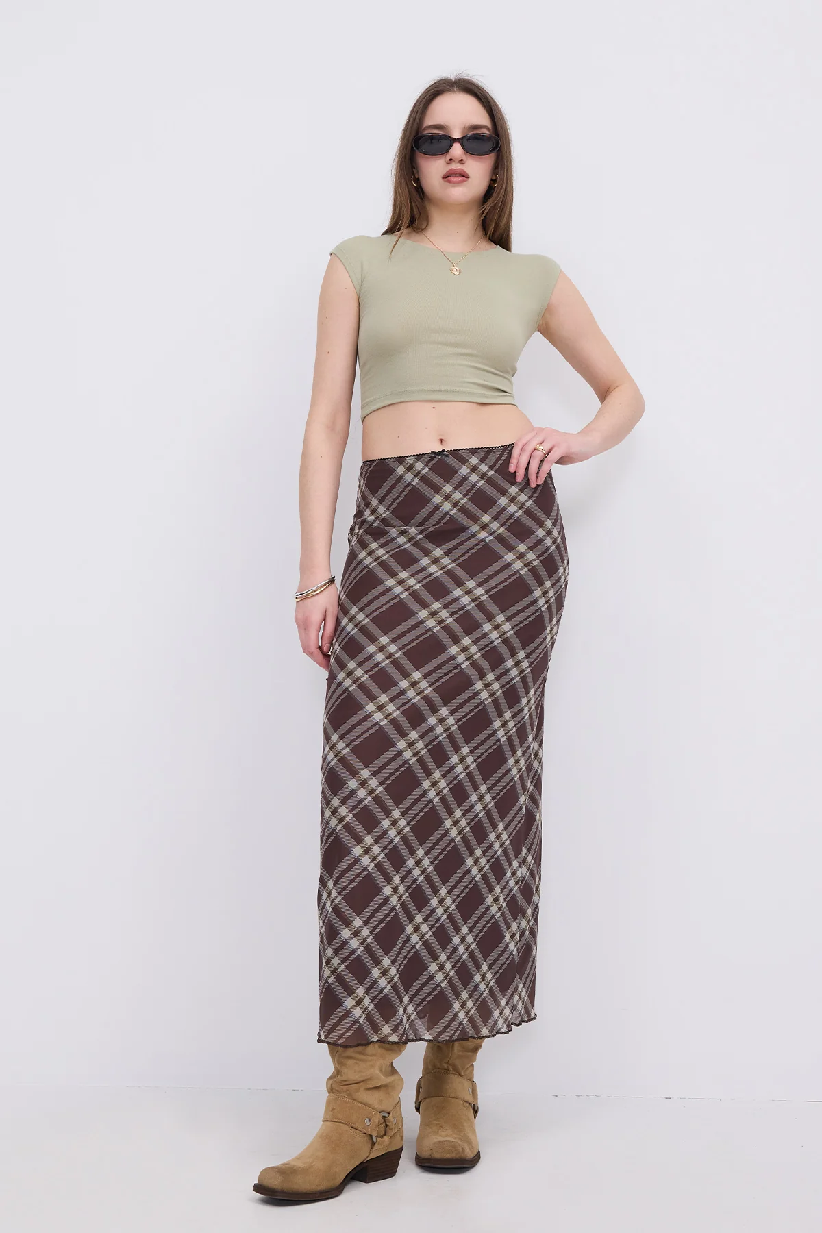 Sleeveless Crop Tank Top - Image 19