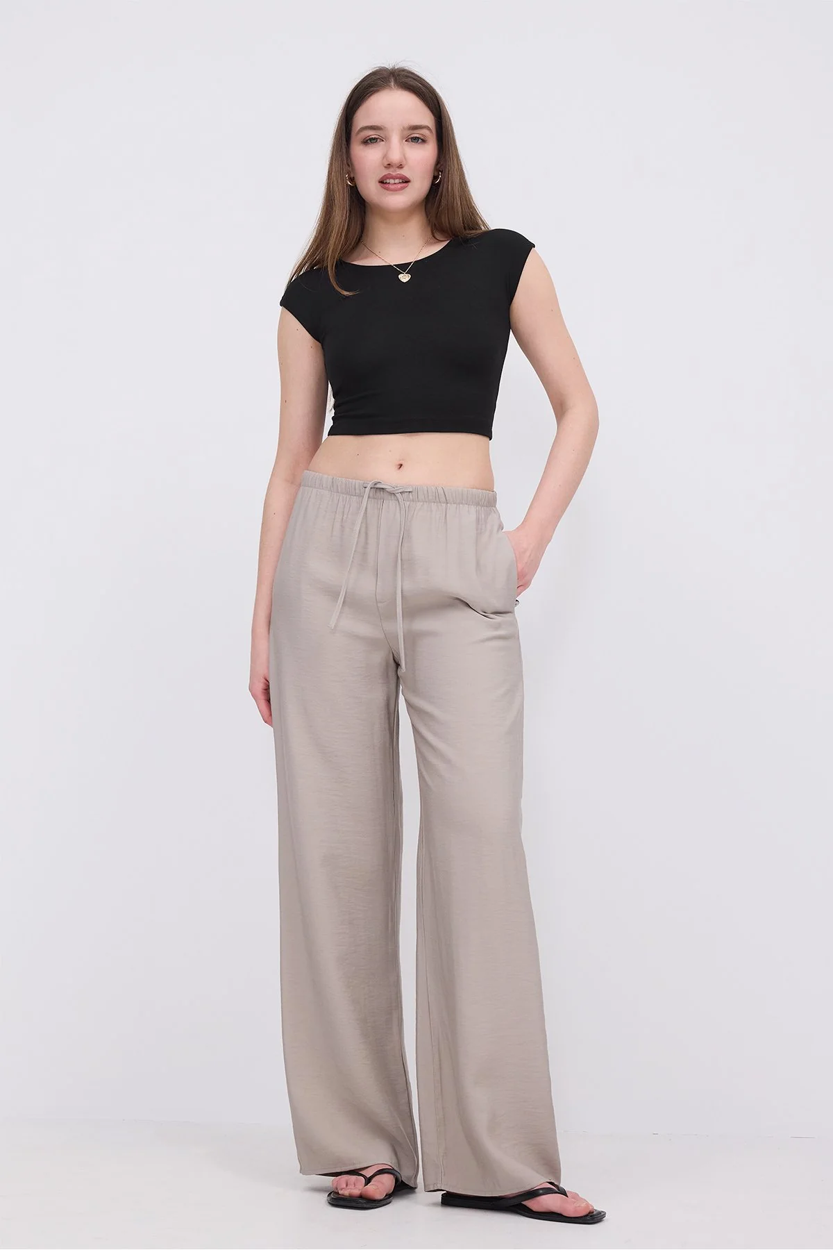 Sleeveless Crop Tank Top - Image 25