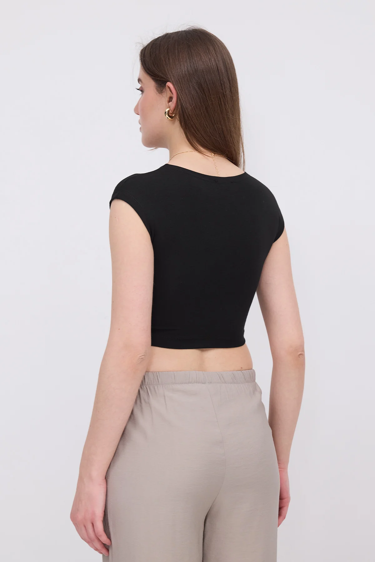 Sleeveless Crop Tank Top - Image 29