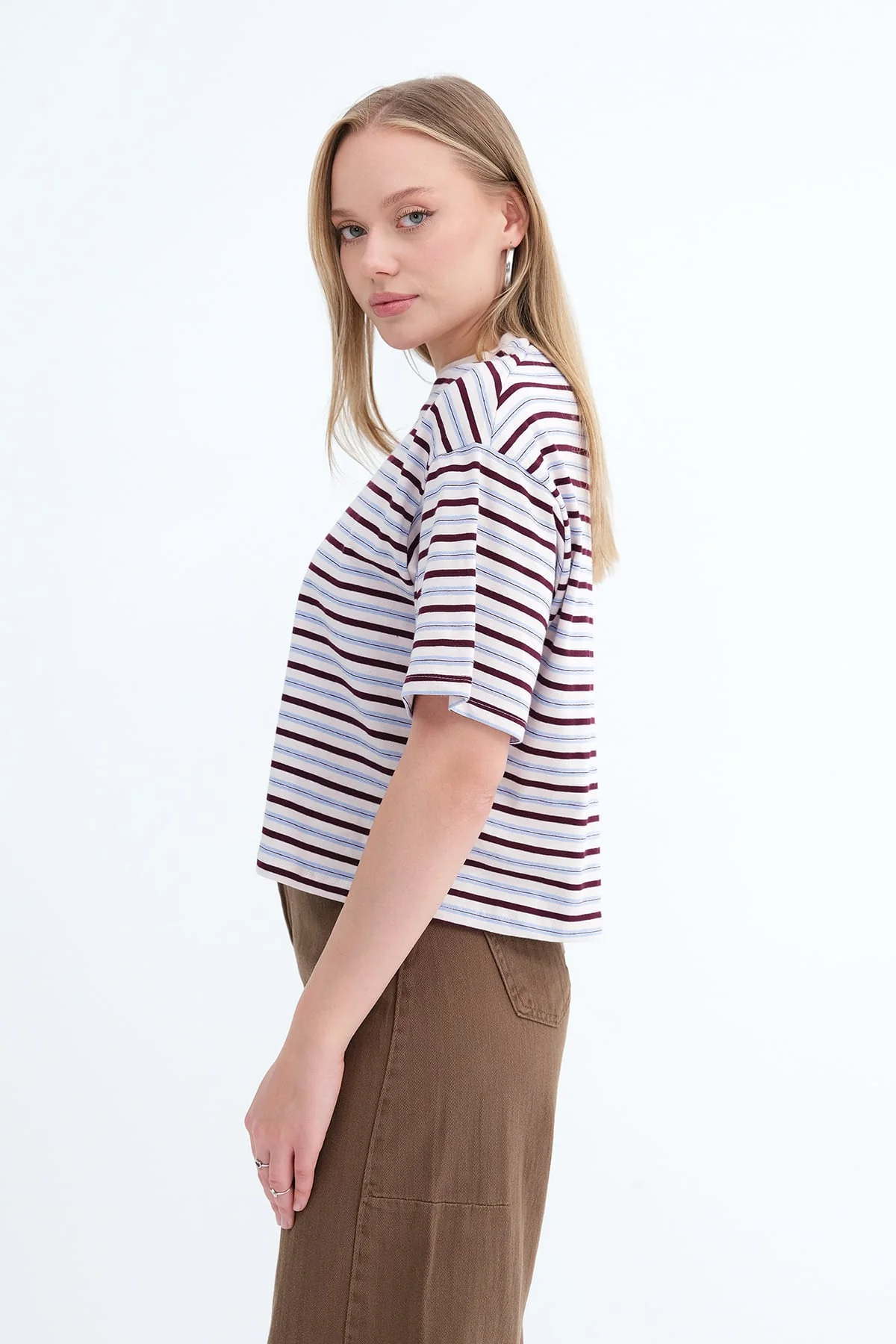 Striped Short Sleeve T-shirt - Image 4