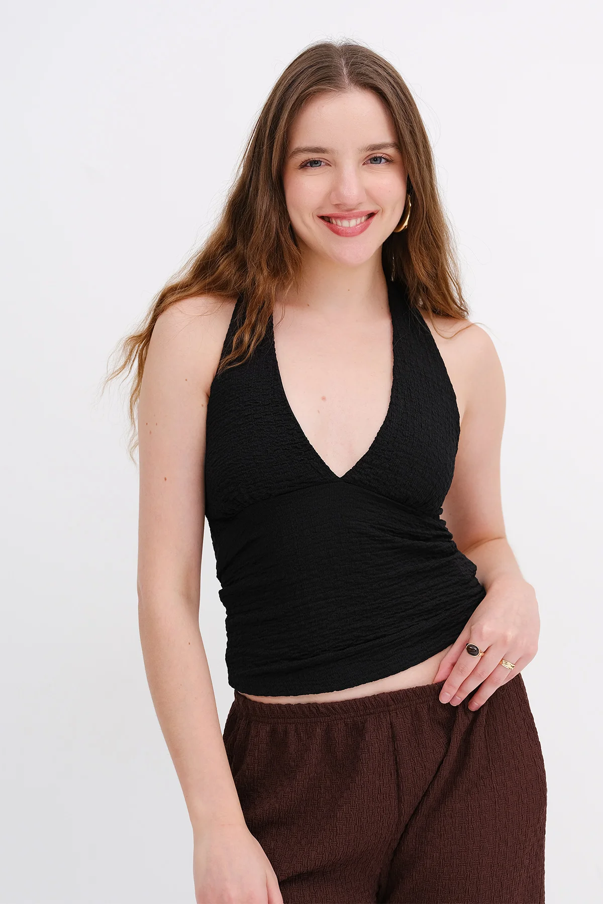 Textured Backless Blouse - Image 25