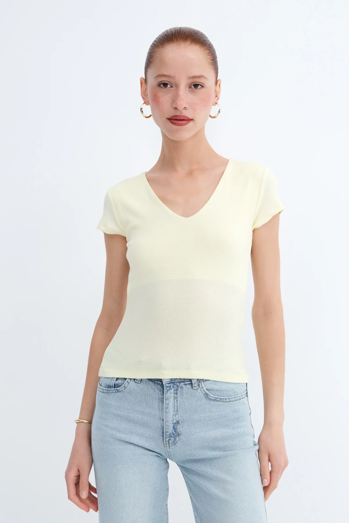 V-Neck Modal T-shirt - Image 18