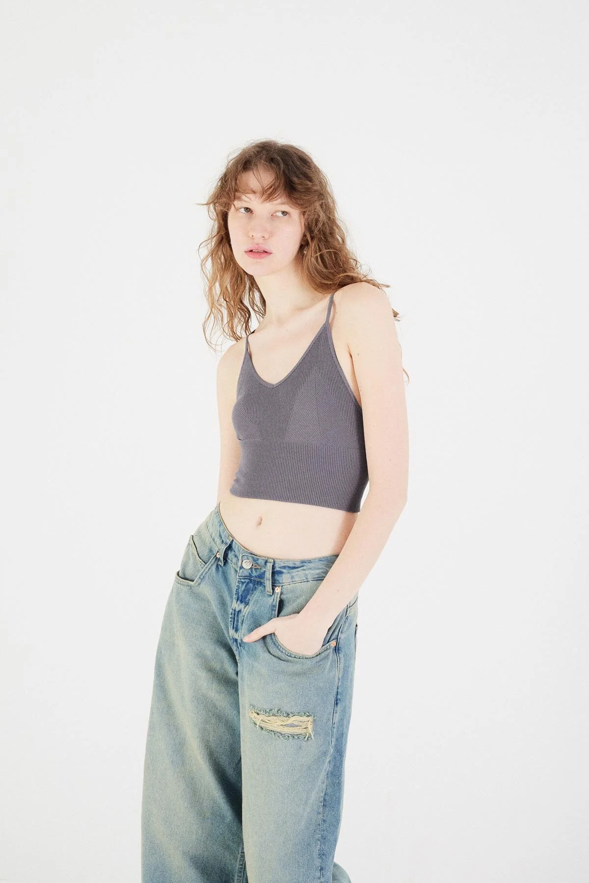 V-Neck Seamless Crop Top - Image 12