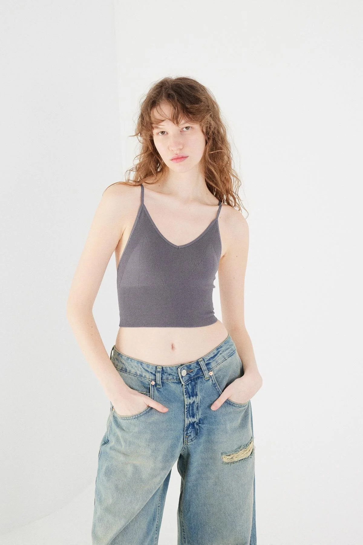 V-Neck Seamless Crop Top - Image 16