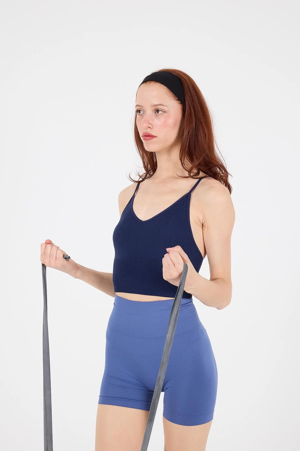 V-Neck Seamless Crop Top - Image 20