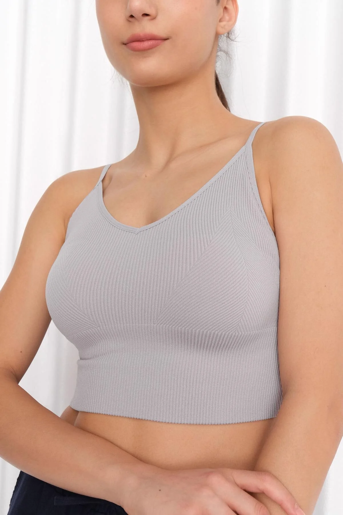 V-Neck Seamless Crop Top - Image 27