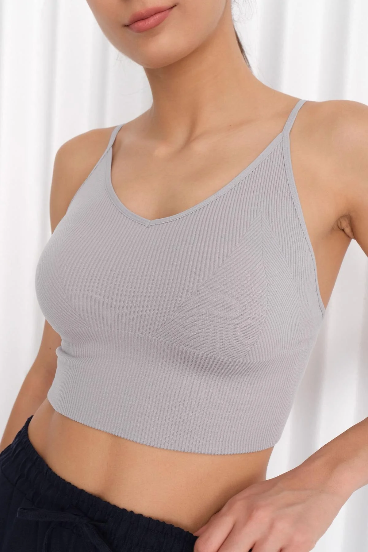 V-Neck Seamless Crop Top - Image 30