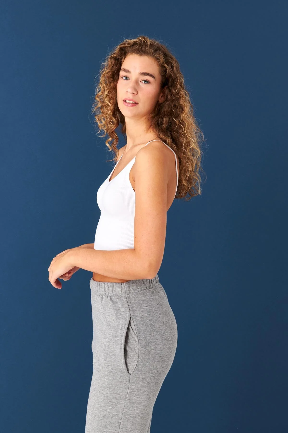 V-Neck Seamless Crop Top - Image 35