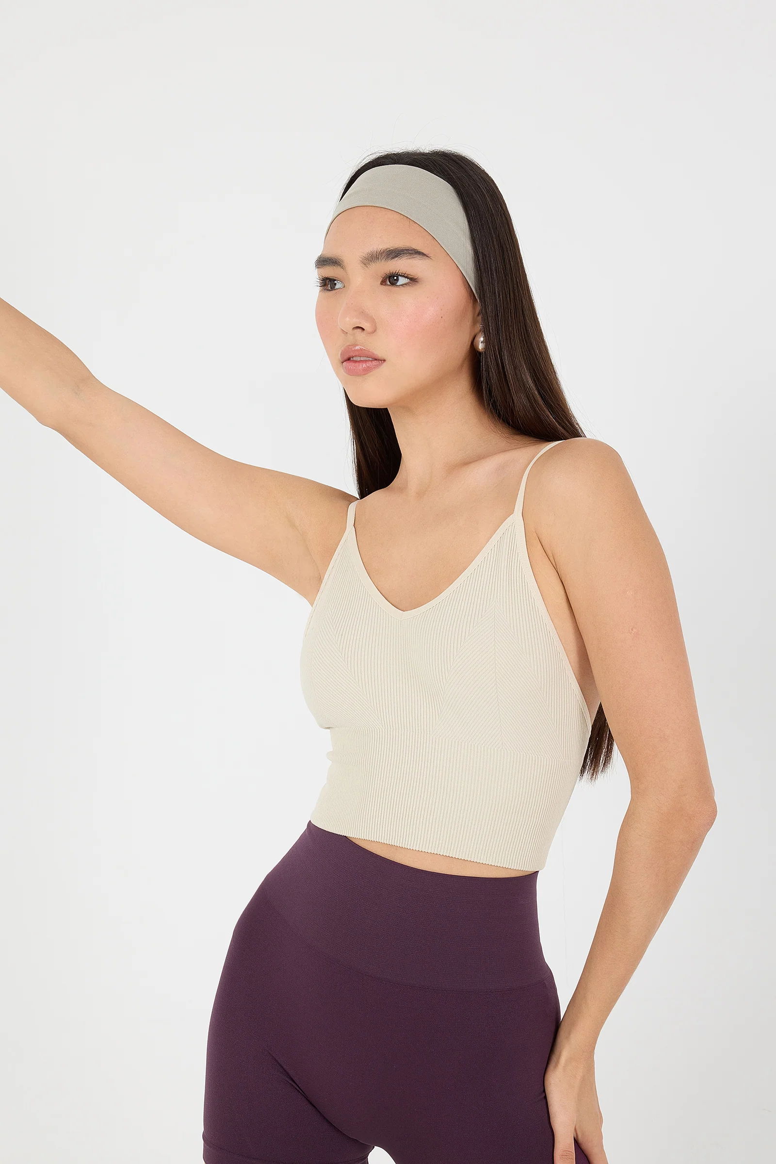 V-Neck Seamless Crop Top - Image 57