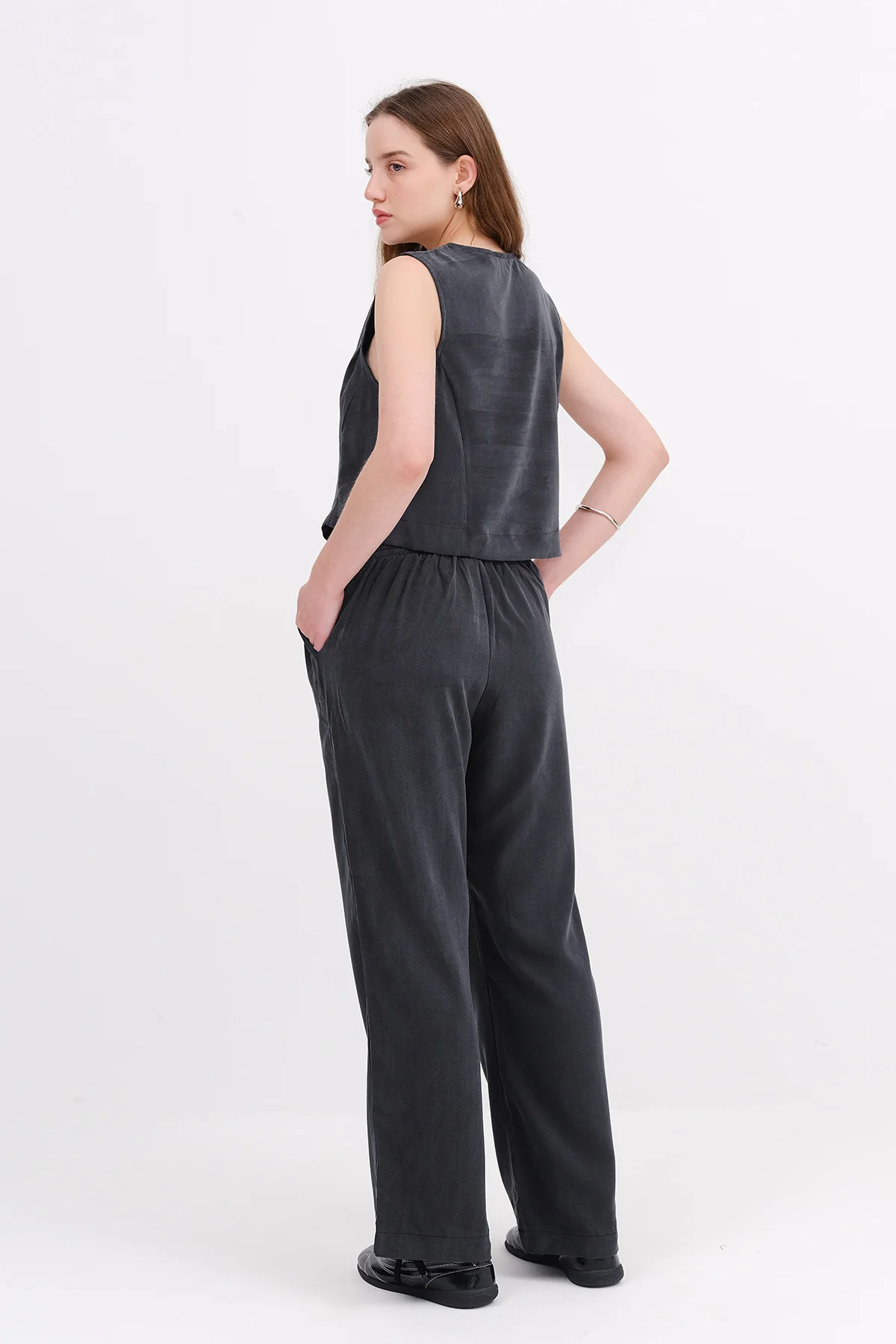 Vest and Trousers Two Piece Suit - Image 5