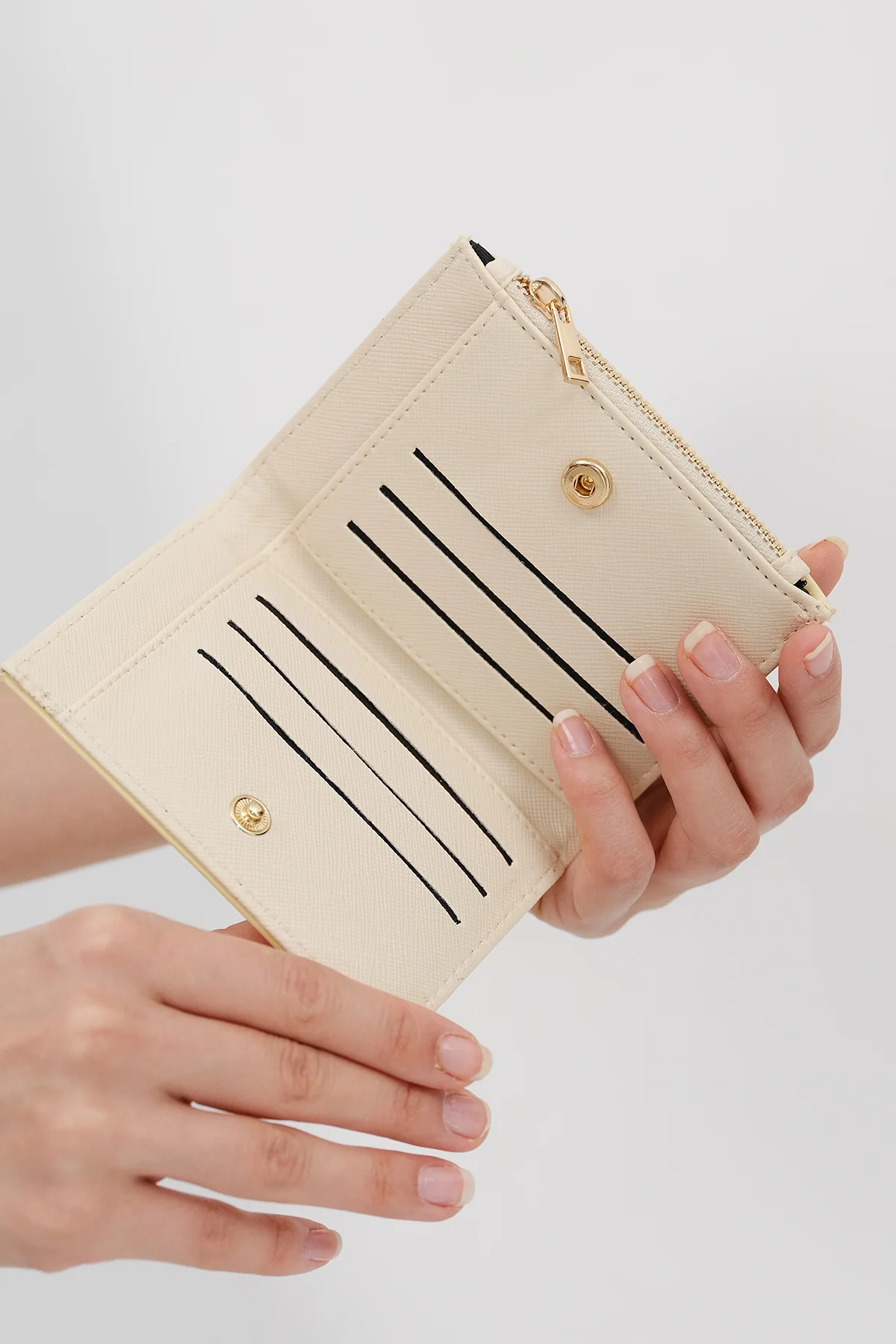 Wallet - Image 5