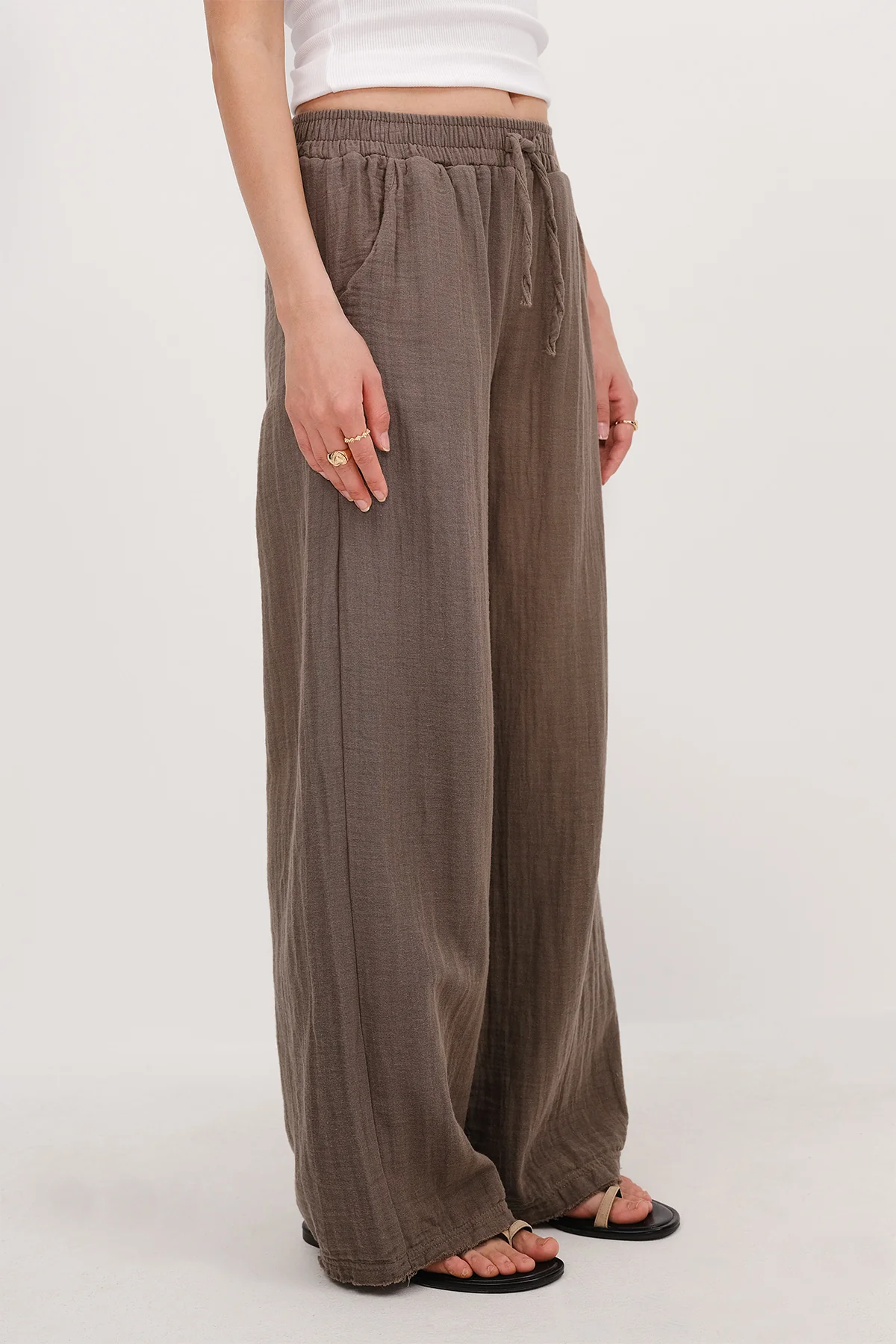 Wide-Leg Trousers With Elastic Waist - Image 16