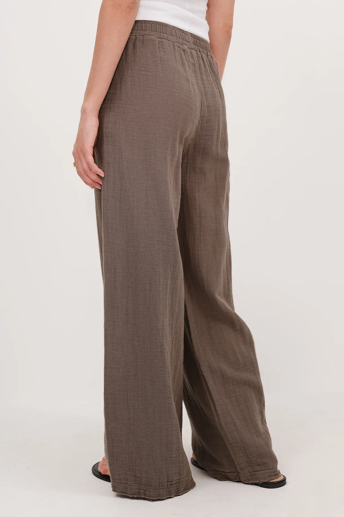 Wide-Leg Trousers With Elastic Waist - Image 17